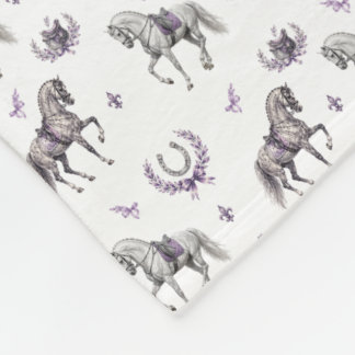 Elegantes Dressurpferd und Hufeisen Aquarell Fleecedecke