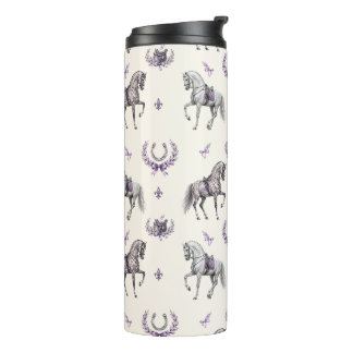 Elegantes Dressurpferd und Hufeisen-Wasserfarbe Thermosbecher