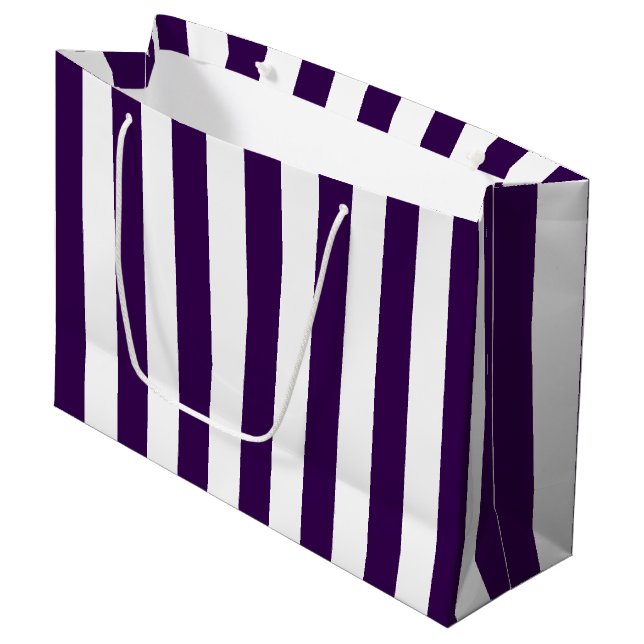 Elegantes dunkelviolettes und weißes Streifenmuste Große Geschenktüte (Vorderseite Schrägansicht)