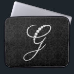 Elegantes erstes G-Sparkling-Diamanten-Monogramm Laptopschutzhülle<br><div class="desc">Elegante schwarz-weiße funkelnde Diamanten Anfangsbuchstabe G. Andere Buchstaben kommen bald. E-Mail mir für Ihre erste,  um es früher zu erhalten,  da es Zeit braucht,  um dies zu tun. Dies ist ein Bild von Diamanten und nicht real oder Fake.</div>