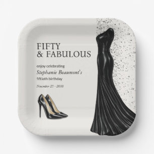 Elegantes fantastisches schwarzes Kleid der Frau z Pappteller