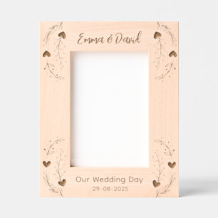 Elegantes florales Herz Hochzeit frischvermähltes Geätzte Rahmen