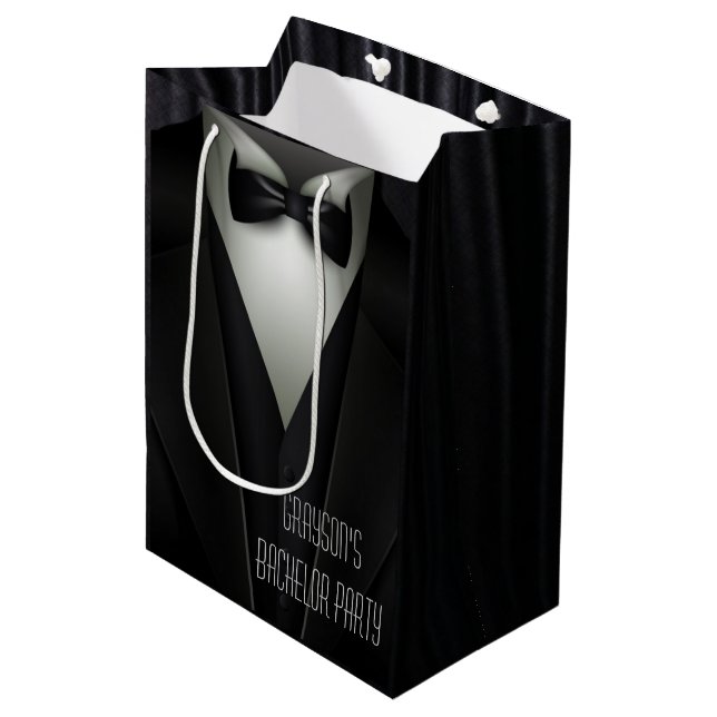 Elegantes formales Tuxedo-Junggeselle-Party Mittlere Geschenktüte (Vorderseite Schrägansicht)