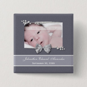 Elegantes Foto Geburtsankündigung Silver Ribbon Button