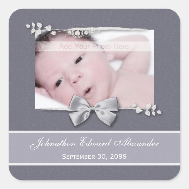 Elegantes Foto Geburtsankündigung Silver Ribbon Quadratischer Aufkleber (Vorderseite)