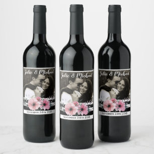 Elegantes Foto mit Blumen und Streifen Weinetikett