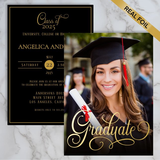 Elegantes Foto Script Graduate Black Folieneinladung (Von Creator hochgeladen)