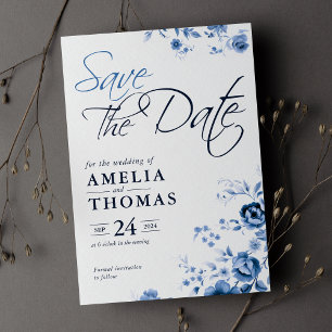 Elegantes französisches Skript in Blauton mit flor Save The Date