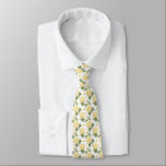 Elegantes, gelbes Hydragea-Flora-Schmetterlinge-Mu Krawatte<br><div class="desc">Mit der eleganten Yellow Hydrangea Floral Butterflies Pattern Neck Tie fügen Sie Ihrem Kleid eine Touch der Eleganz hinzu. Freuen Sie sich auf zarte goldene Blüten und anmutige Schmetterlinge für ein zeitloses und raffiniertes Aussehen. Ideal für Hochzeiten, besondere Anlässe oder stilvolle Alltagsbekleidung, bringt diese Krawatte einen eleganten Blumencharme zu jedem...</div>