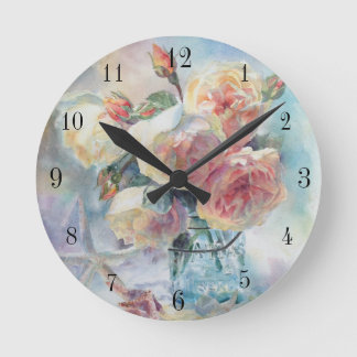 Elegantes, gelbes Rose Wasserfarbenbild Schwarz Wä Runde Wanduhr