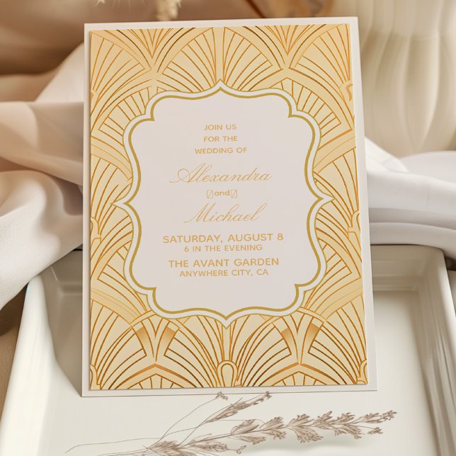 Elegantes geometrisches Art Déco Hochzeit Weißes G Einladung (Von Creator hochgeladen)