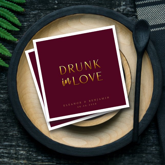 Elegantes Gold Betrunken in der Liebe Personalisie Serviette (Elegant Gold Drunk In Love Personalized Wedding Napkins)