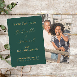 Elegantes Gold Script Couple Foto Green Save The Date