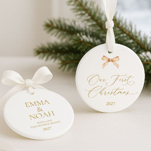 Elegantes Goldschrift-„Unser erstes Weihnachten“ Ornament