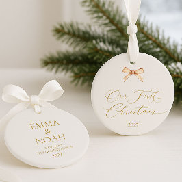 Elegantes Goldschrift-„Unser erstes Weihnachten“  Ornament