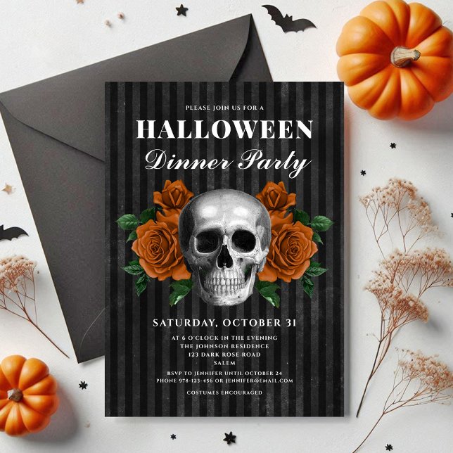Elegantes Gotisches Blumengestühl Abendessen Party Einladung (Elegant Gothic Floral Skull Dinner Party Halloween Invitation)