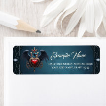Elegantes gotisches Herz mit Fantasievogel.
