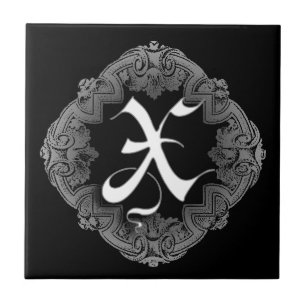Elegantes gotisches Initial N Fliese