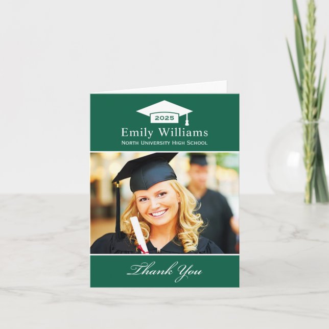 Elegantes Green Personalisiert Abschluss Foto Dankeskarte (Vorderseite)
