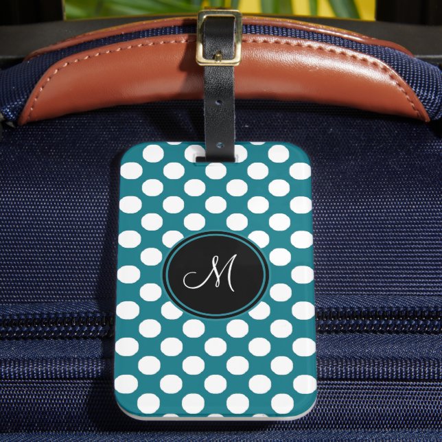Elegantes Green White Polka Dot Monogram Muster Gepäckanhänger (Vorderseite Insitu 2)
