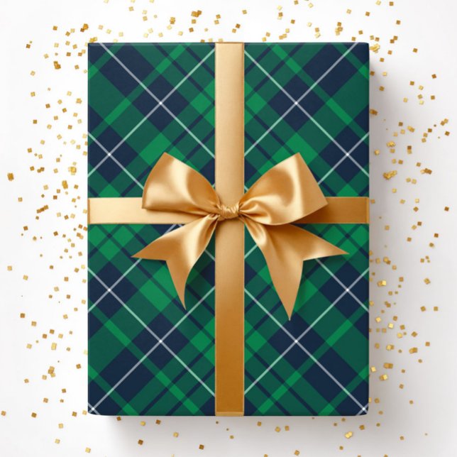 Elegantes grünes Karomuster Geschenkpapier (Elegant Green Plaid Pattern Wrapping Paper)