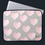 elegantes, hellrosa Liebe Herzmuster Laptopschutzhülle<br><div class="desc">Minimalistisches, modernes und übersichtliches Design, das auf einem angesagten, warmen grauen Hintergrund die farbenfrohen Herzen eines Babys darstellt.</div>