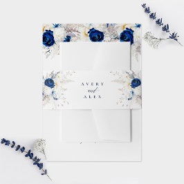 Elegantes Hochzeitsszenario mit blauen und weißen  Einladungsbanderole