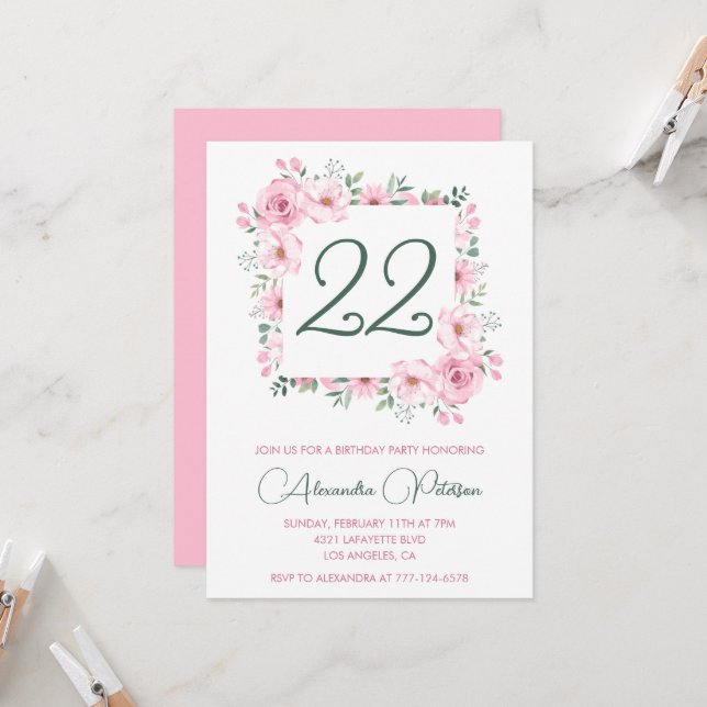 Élégantes invitations de 22e anniversaire Floral P (Devant/Arrière en situation)