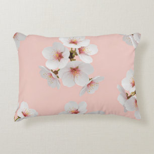 Elegantes japanisches Mandelblüten-Nahtlosmuster Dekokissen