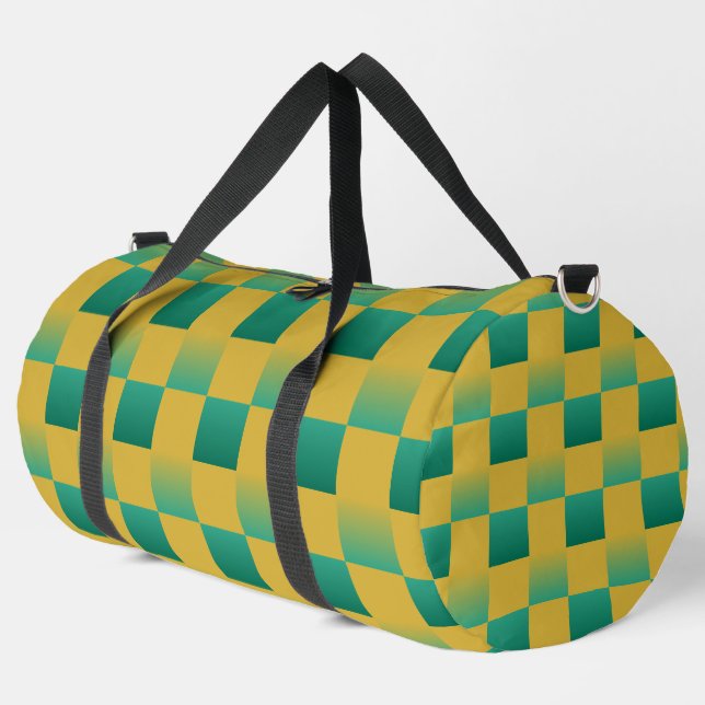 Elegantes kariertes Muster in Grün und Gold Duffle Bag (Linke Ecke)