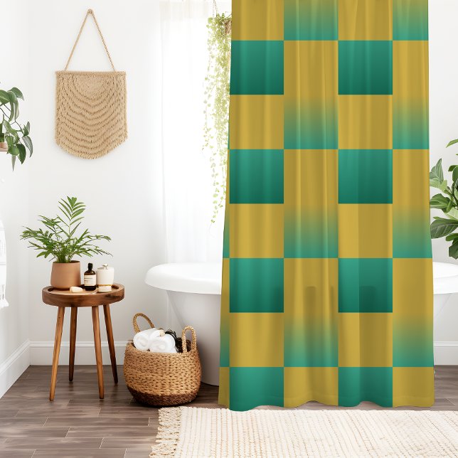 Elegantes kariertes Muster in Grün und Gold Duschvorhang (Von Creator hochgeladen)