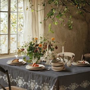 Elegantes Kohleblumenmuster Tischdecke