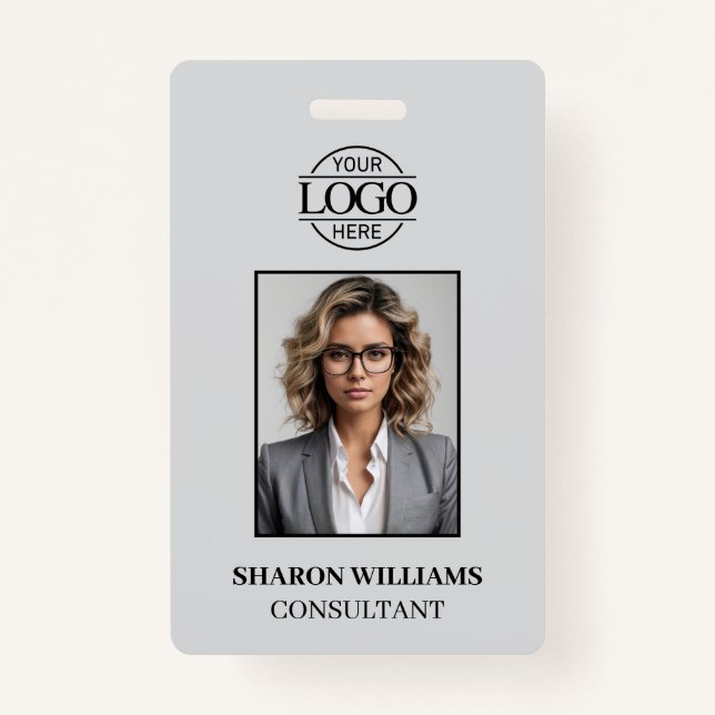 Elegantes Light Gray Minimalistisch Employee Foto Ausweis (Vorderseite)