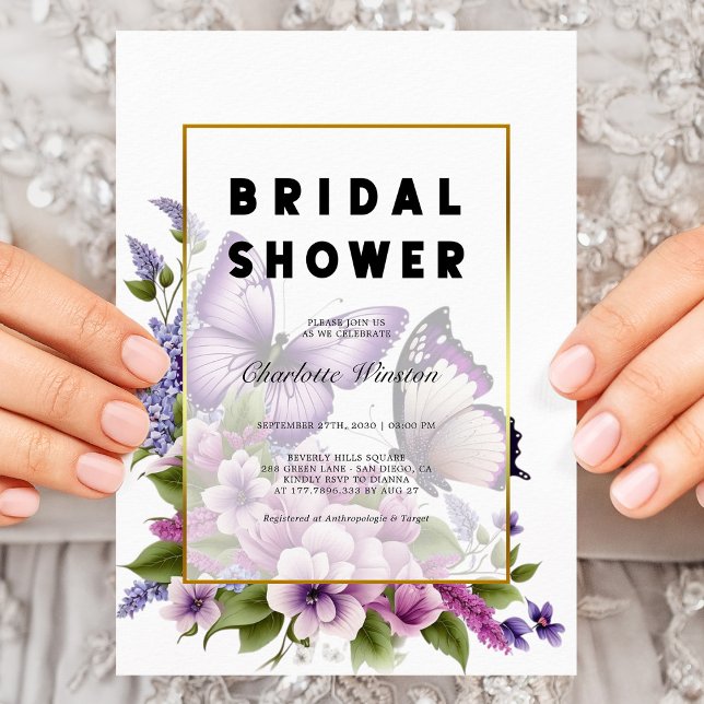 Elegantes Lila Blumenschmetterling-Brautparty Einladung (Elegant Chic Purple Floral Butterfly Bridal Shower Invitation)