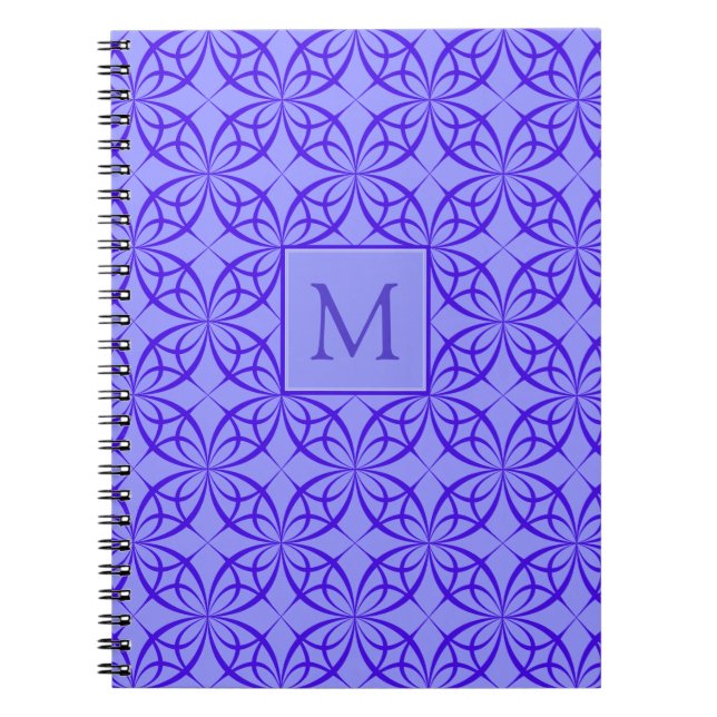 Elegantes Lila Filigree Muster Monogramm Notizblock (Vorderseite)