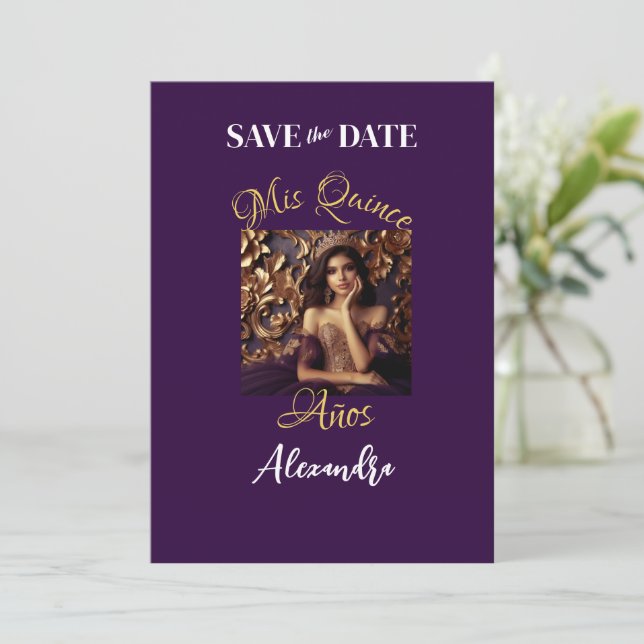 Elegantes Lila Gold Foto Quinceñera Spanisch Save The Date (Stehend Vorderseite)