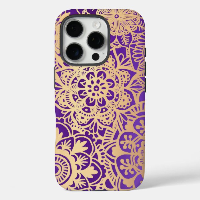 Elegantes Lila-Gold-Mandala-Muster iPhone 16 Pro Hülle (Rückseite)
