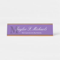 Elegantes Lila Monogramm und Name