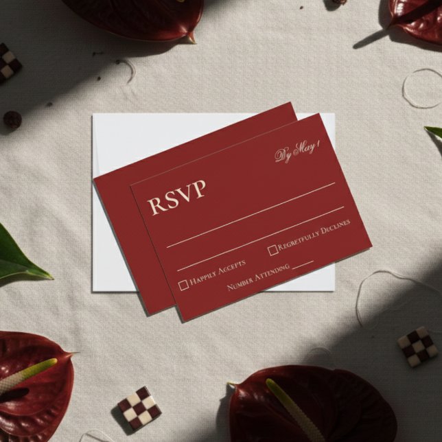 Elegantes Minimalistisches altes Geld kühne Red We RSVP Karte (Classic Red with Modern Luxury Font Wedding Suite, a perfect elegant touch for the event!)