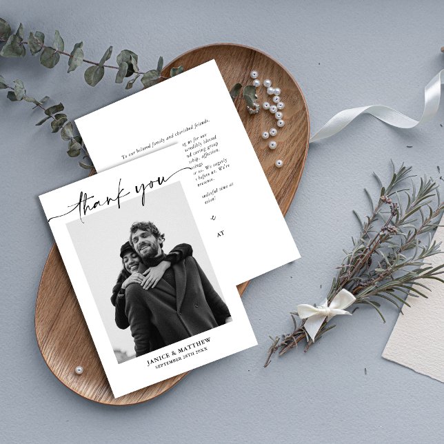 Elegantes Minimalistisches Foto mit moderner Schri Dankeskarte (Von Creator hochgeladen)