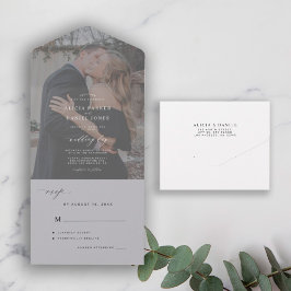Elegantes minimalistisches Schwarz-Weiß-Foto Hochz All In One Einladung
