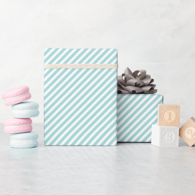 Elegantes Mint Green Light Aqua Aquamarine Streife Geschenkpapier (Babyparty)
