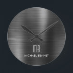Elegantes Mit Monogramm Schwarz-Bürstenmetall Runde Wanduhr<br><div class="desc">Personalisierte elegante Mit Monogramm, schwarz gebürstete Runduhr</div>