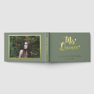 Elegantes Modern Sage Gold Foto Quinceañera Gästebuch