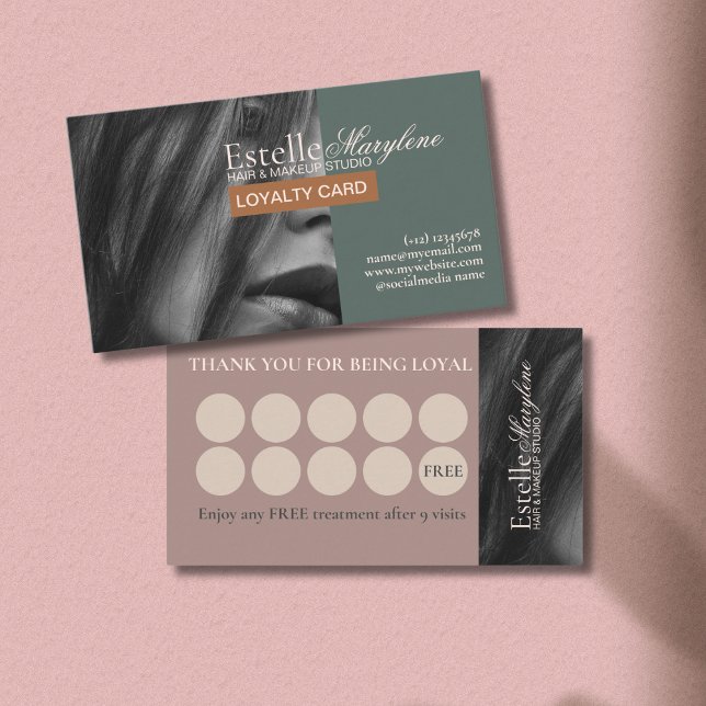 Elegantes, modernes Green Brown Foto Haarstudio Treuekarte (Von Creator hochgeladen)