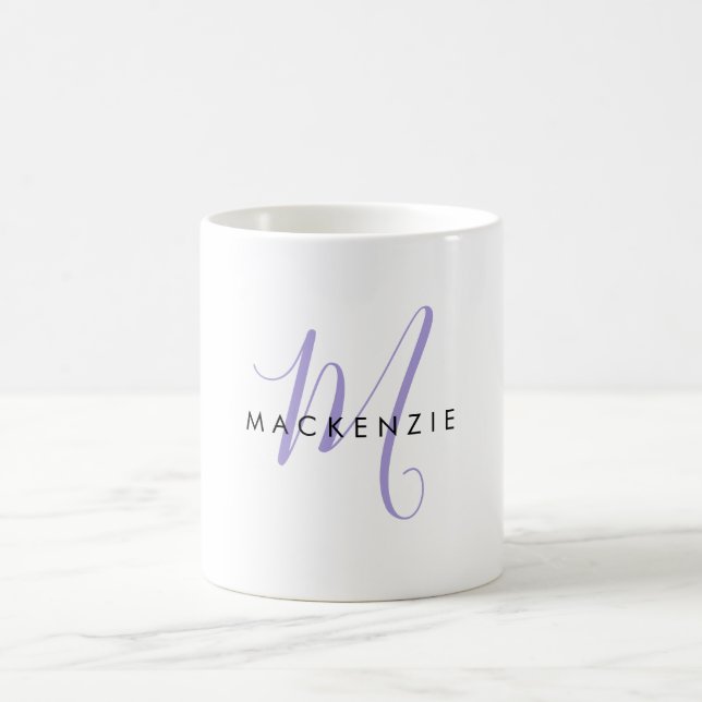 Elegantes modernes Lavenderskriptmonogramm Kaffeetasse (Mittel)