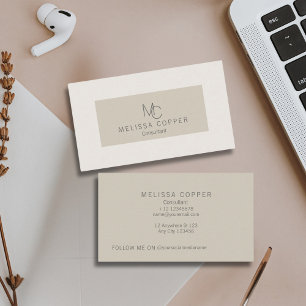 Elegantes, modernes Minimal Beige Ivory Monogramm Visitenkarte