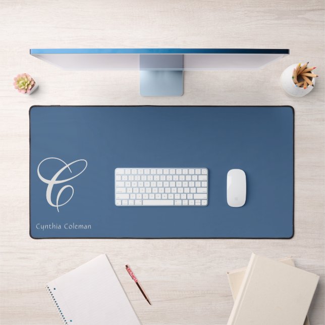 Elegantes modernes Minimalistisches Monogramm, bla Schreibtischunterlage (Büro 1)