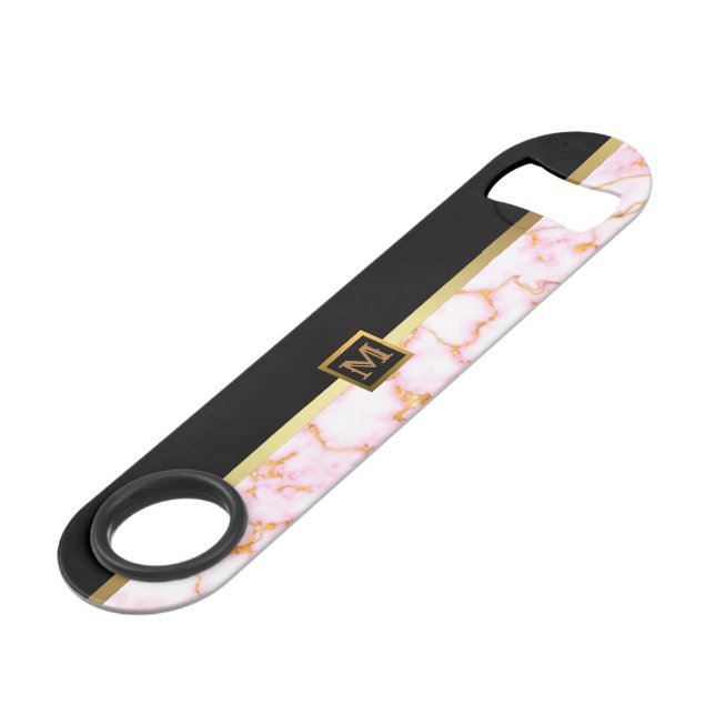 Elegantes, modernes Mit Monogramm Marmorschwarz Speed Flaschenöffner (Vorderseite Schrägansicht)