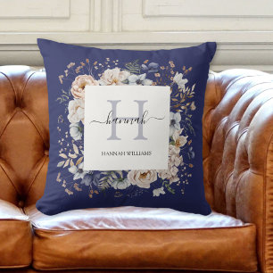 Elegantes Monogramm Hübsche Beige Blaue Blumen Flo Kissen